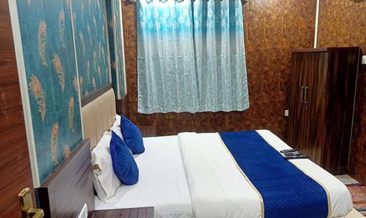 Fabexpress Ashirwad Residency Hotel Mumbai Exterior photo